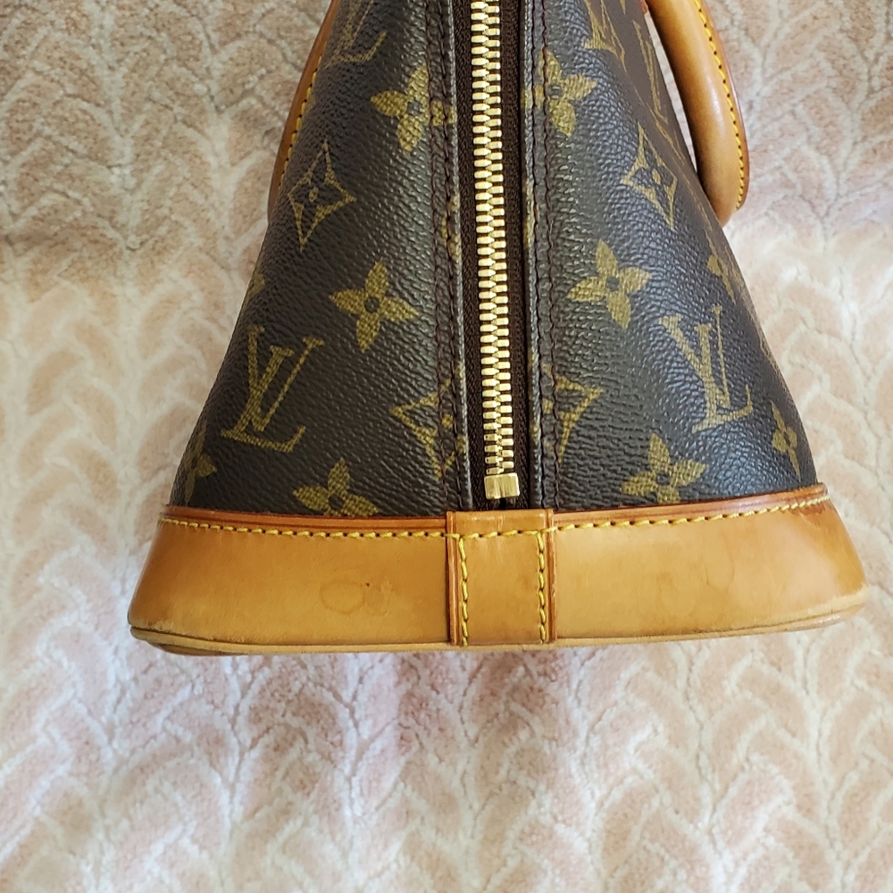 Louis vuitton Alma PM in Monogram canvas - Picture 6 of 10